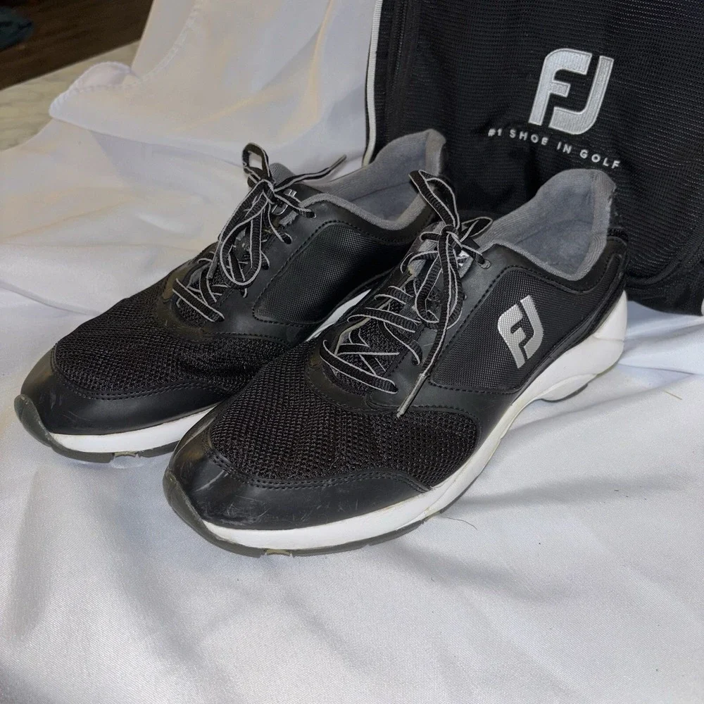 FootJoy FlexZone Mens Black White Spikeless Golf Shoes 56816 Size‎ 9.5 With Bag